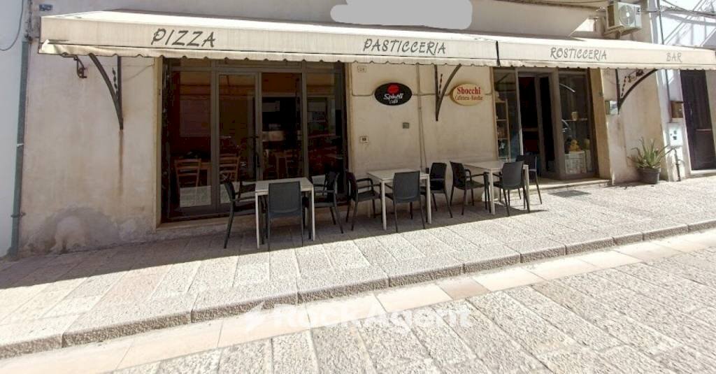 Zona - Cafeteria - Cold Bar via Salvatore Trinchese, 22, Martano - photo 1