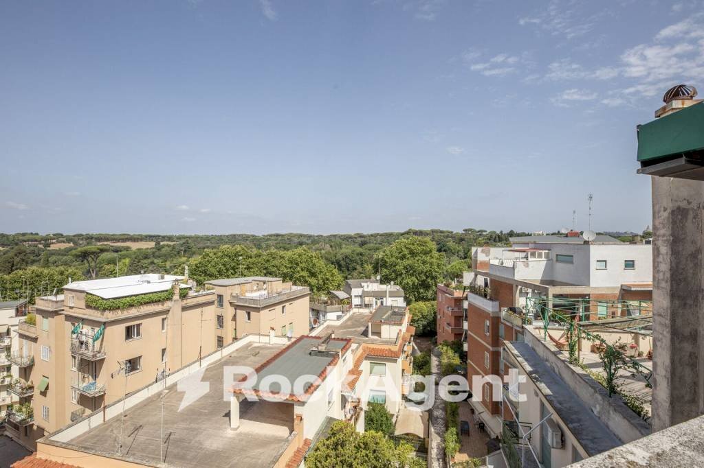 Vista - Attico via Trebio Littore, 6, Roma - foto 2