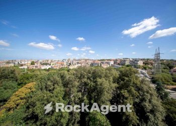 Vista - Quadrilocale via Giovanni Battista Melis, 9, Sassari - foto 1