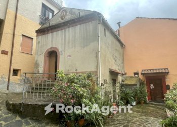 Facciata - Trilocale vicolo Caruso, 17, Altavilla Silentina - foto 17