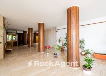Interno palazzo - Bilocale via Francesco Petrarca, 141, Napoli (zona Posillipo) - foto 21