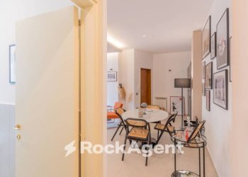 Corridoio - Two-room apartment via Francesco Petrarca, 141, Napoli (neighborhood Posillipo) - photo 2