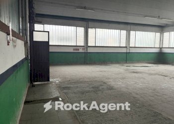 Interno non residenziale - Capannone strada Statale per Voghera, Tortona - foto 11