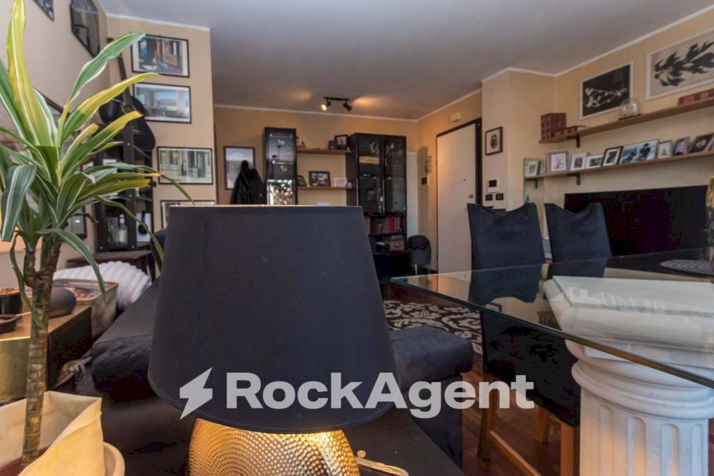 Salone - Three-room apartment viale Primo Vere, 148, Pescara - photo 3