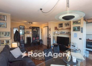 Salone - Three-room apartment viale Primo Vere, 148, Pescara - photo 1