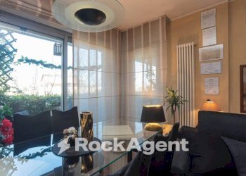 Salone - Three-room apartment viale Primo Vere, 148, Pescara - photo 8