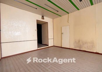 Stanza non arredata - Negozio via XX Settembre, 38, Catanzaro - foto 3