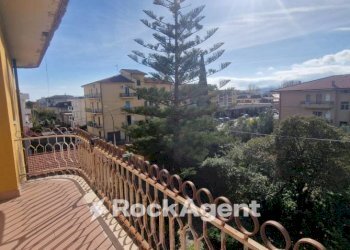 Terrazzo - Office via Mazzini, 73, Montepaone - photo 8