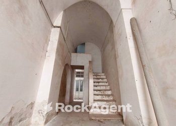 Scala - Stable - Palace via Giacomo Matteotti, Nardò - photo 33