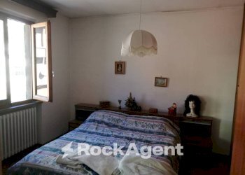 Camera da letto - Four-room apartment via Risorgimento, 127, San Marcello Piteglio - photo 21