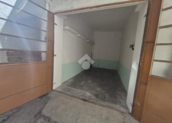 Box Via Limone, Torino (zona San Paolo) - foto 3