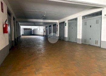 Box Via Borgaro, Torino (zona Madonna Campagna) - foto 4