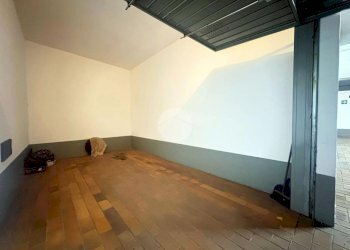 Box Via Borgaro, Torino (zona Madonna Campagna) - foto 9