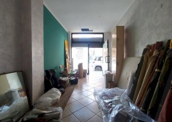 Shop Via della Libertà, Genova (neighborhood Foce) - photo 2