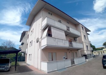 02 FACCIATA - Four-room apartment Via Alcide De Gasperi 17, Manoppello - photo 2