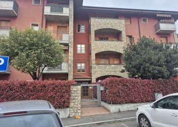 ESTERNO1.jpg - Appartamento Seriate - foto 2