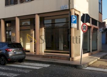 7.jpg - Commercial Premises Via Vittorio Veneto 21c, Riva Presso Chieri - photo 1