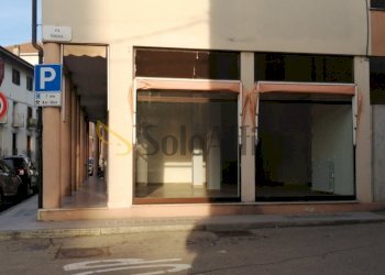 9.jpg - Commercial Premises Via Vittorio Veneto 21c, Riva Presso Chieri - photo 2