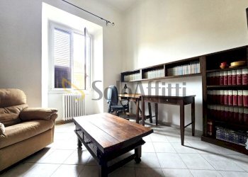 6a.jpg - Appartamento Piazza di Santa Croce in Gerusalemme 1, Roma - foto 8