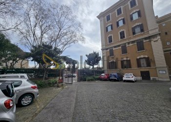 20.jpg - Appartamento Piazza di Santa Croce in Gerusalemme 1, Roma - foto 22
