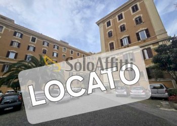 WhatsApp Image 2026-04-28 at 13.48.47.jpeg - Trilocale Piazza di Santa Croce in Gerusalemme 1, Roma - foto 1