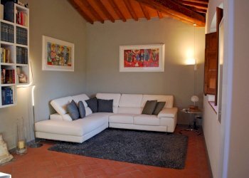 WhatsApp Image 2026-04-02 at 17.10.37.jpeg - Four-room apartment Via di Gricigliano, Pontassieve - photo 12