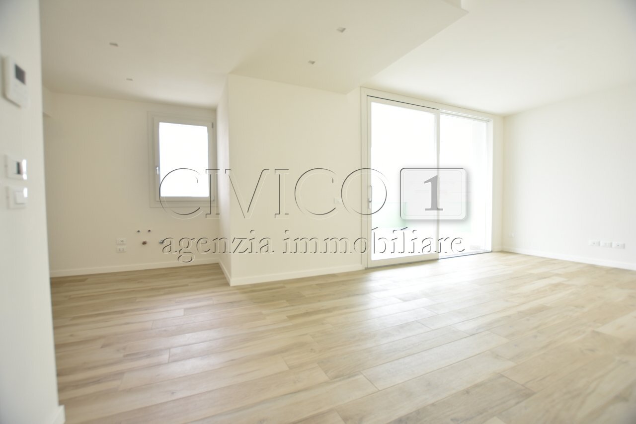 Attic Via Sicilia 1, Rubano - photo 3