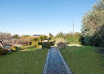 WhatsApp Image 2025-12-19 at 18.01.59.jpeg - Independent house Via padre antonio rocchi  30, Grottaferrata - photo 5