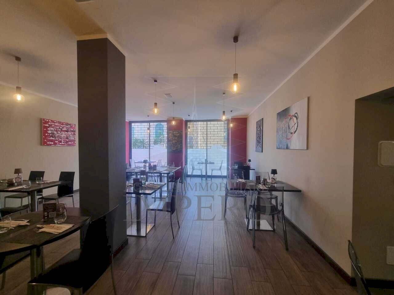 8.jpeg - Locale Commerciale Via Sir Thomas Hanbury 13C, Ventimiglia - foto 3