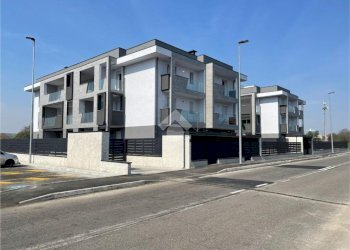 Two-room apartment Via Monte Adamello, Paderno Dugnano - photo 1