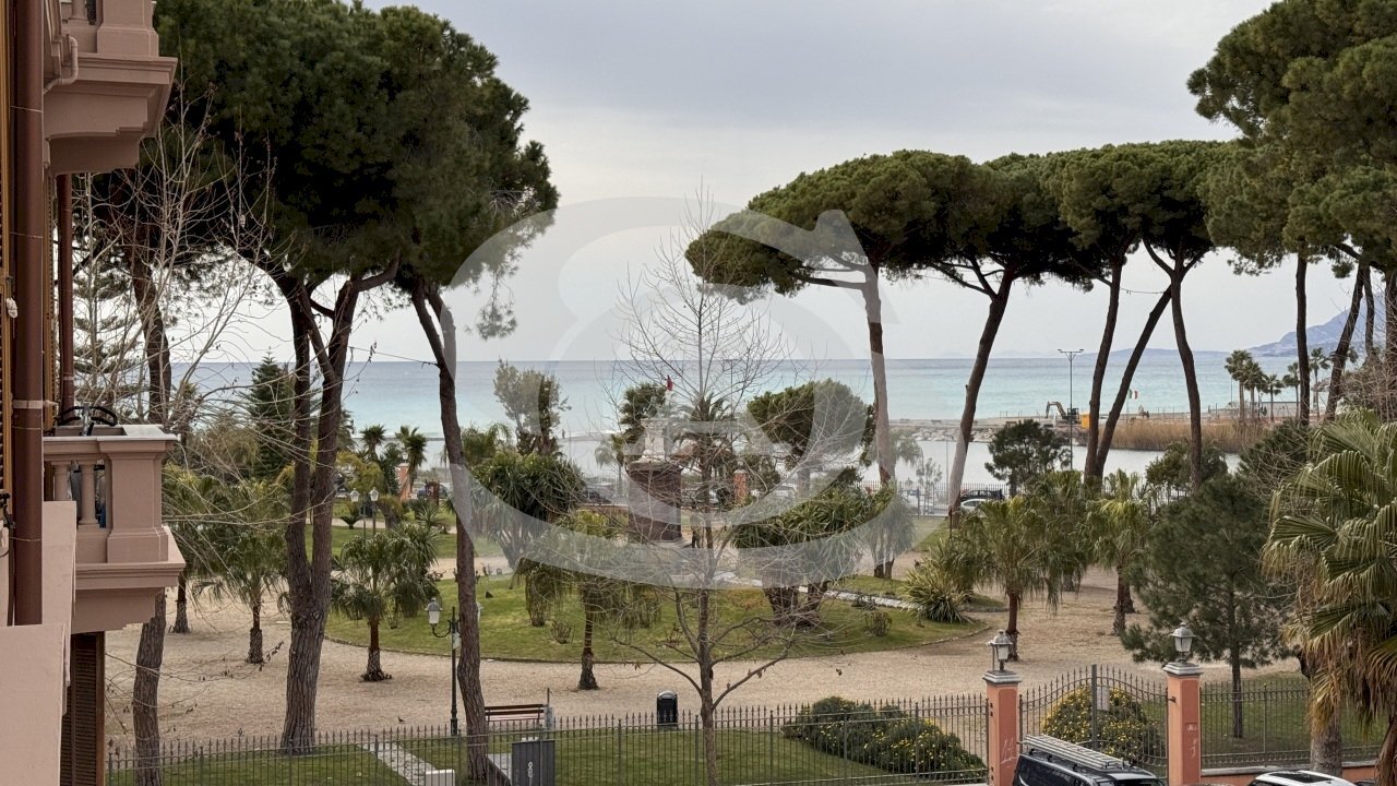 IMG_6535.JPG - Quadrilocale Via Vittorio Veneto 5, Ventimiglia - foto 1