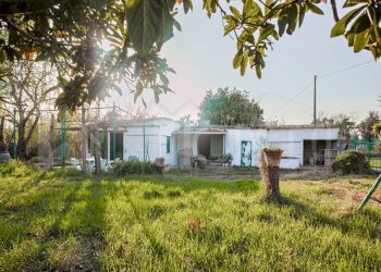 terreno - annesso - Magazzino Via delle Sorgenti, Livorno - foto 1