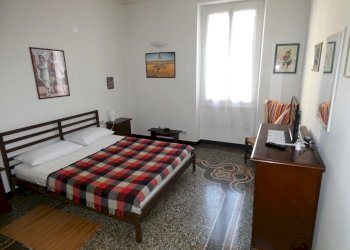 P1170235.JPG - Appartamento Via Agostino Castelli, Genova (zona Sampierdarena) - foto 6