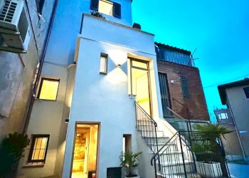 01.png - Terratetto - Terracielo Via del Giglio, Castiglione del Lago - foto 1