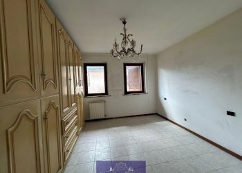 WhatsApp Image 2026-03-27 at 12.02.49.jpeg - Appartamento Via Tifariti, Lastra a Signa - foto 10