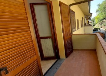 terrazza - Four-room apartment Via Poggiole, Vernio - photo 6