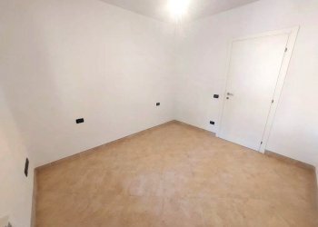 camera da letto - Four-room apartment Via Poggiole, Vernio - photo 12