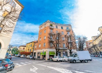 facciata_quadrilocale_in_vendita_via_diaz_brescia_ - Quadrilocale Via Armando Diaz 11, Brescia - foto 1