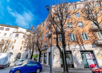 facciata_quadrilocale_in_vendita_via_diaz_brescia_ - Quadrilocale Via Armando Diaz 11, Brescia - foto 3