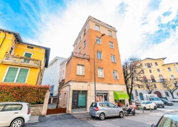 facciata_quadrilocale_in_vendita_via_diaz_brescia_ - Quadrilocale Via Armando Diaz 11, Brescia - foto 4