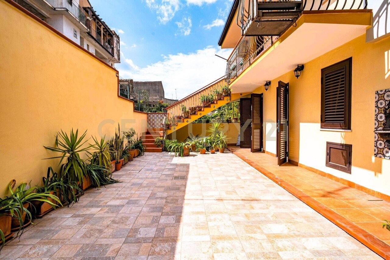 2BIS.jpg - Independent house Via Stella 15, Catania - photo 3