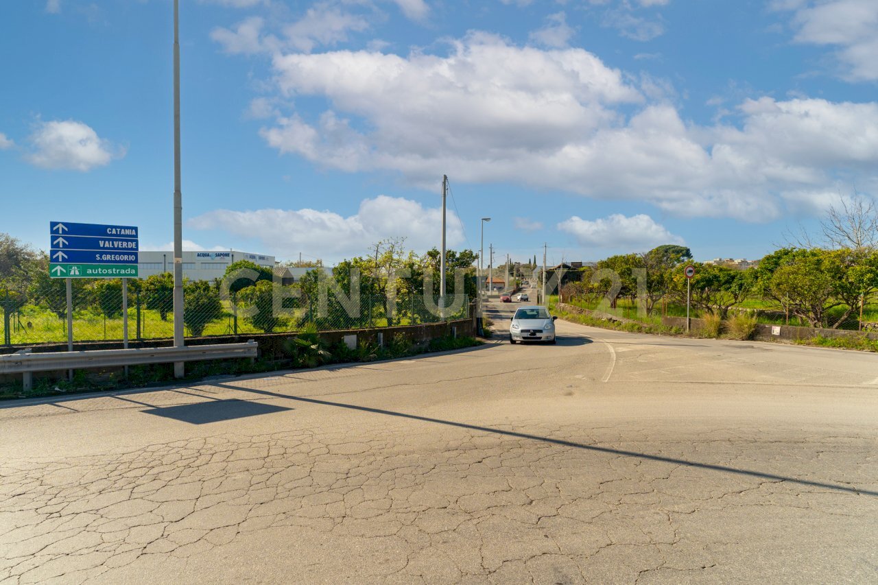 Terreno La Punta (2).jpg - Terreno edificabile Viale Andrea Doria 2, San Giovanni la Punta - foto 3