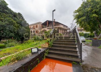 Via Carrubella 8a (1).jpg - Terraced Villa Via Carrubella 8, Catania - photo 1