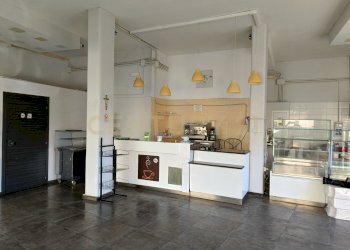 9.jpg - Commercial Premises Viale delle Medaglie D'Oro 88, Catania - photo 9