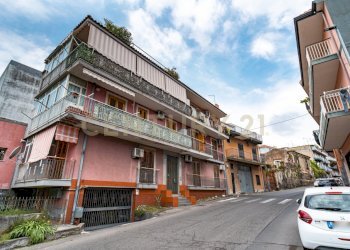 DSC08638.jpg - Appartamento Via Finocchiari 102, Aci Catena - foto 1