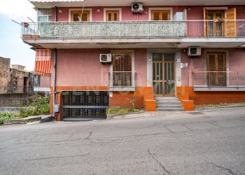 DSC08637.jpg - Appartamento Via Finocchiari 102, Aci Catena - foto 2