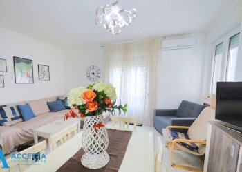 soggiorno - Appartamento Via Giovanni Borraccino 8, Taranto - foto 6