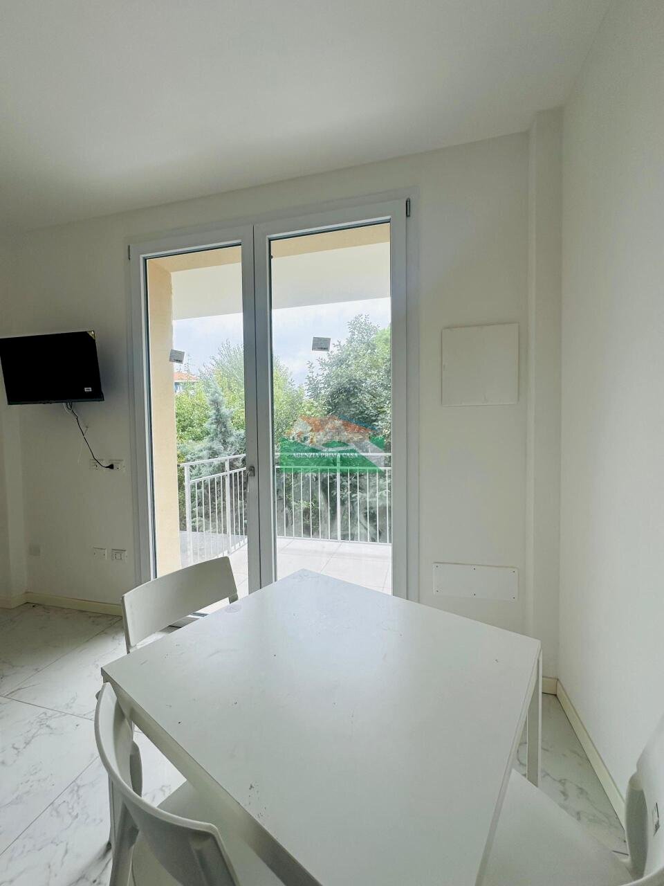 PHOTO-2025-09-10-16-59-39.jpg - One-room apartment Via Destra Canale Molinetto 101, Ravenna - photo 1