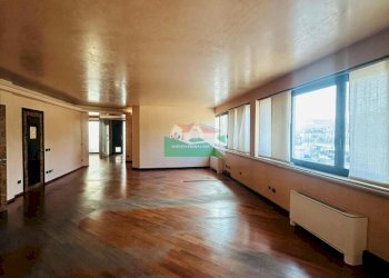 PHOTO-2025-11-13-11-18-26.jpg - Ufficio DESTRO CANALE MOLINETTO, Ravenna - foto 16