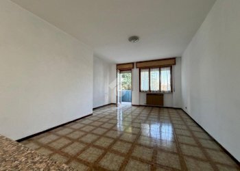 Three-room apartment Via Guido Rossa, Bussero - photo 3